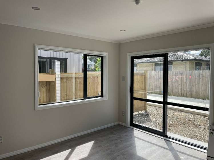 Address withheld Botany Downs_6