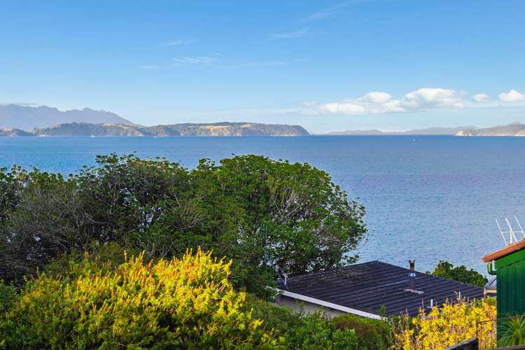 21 Mariners Grove Algies Bay_6