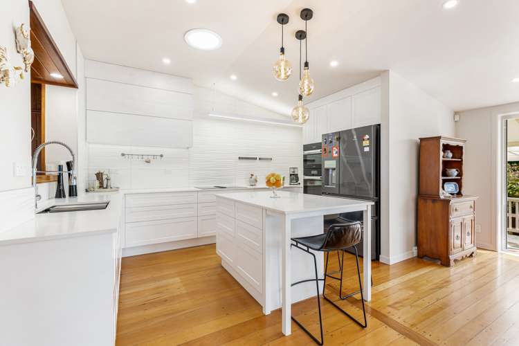 75 Taunton Terrace Blockhouse Bay_15