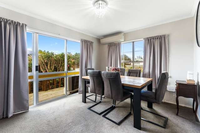 8 Cambridge Street Pahiatua_4