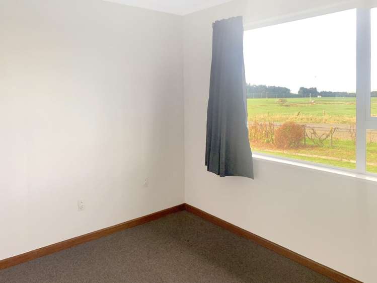 784 Top Grass Road 1192_5