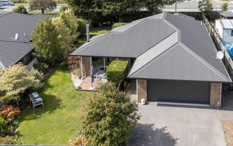 10 Woodglen Drive Woodend_14