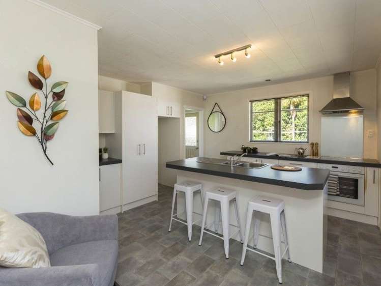 52 Clouston Park Road Clouston Park_8