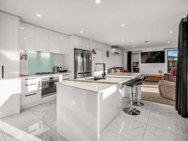 15b Strowan Avenue Elgin_2