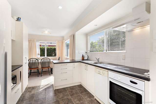 11/54 Lakeside Drive Orewa_2