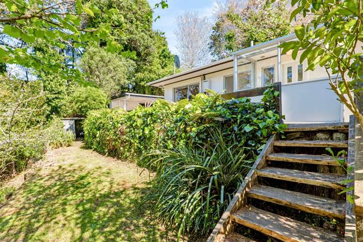 21A Carlton Terrace Westown_15