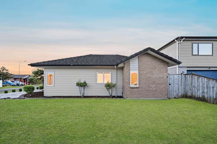 28 Arranmore Drive Flat Bush_19