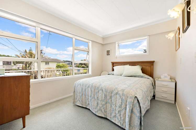 7 Marine View Orewa_20