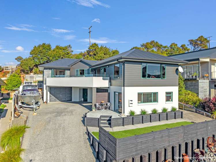 111 Pacific View Drive_0