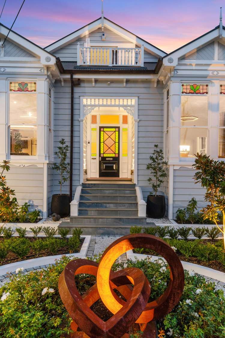 6 Russell Street Stanley Point_43