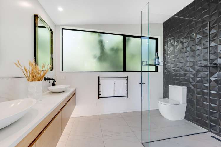 27 Brownhill Road Whitford_40