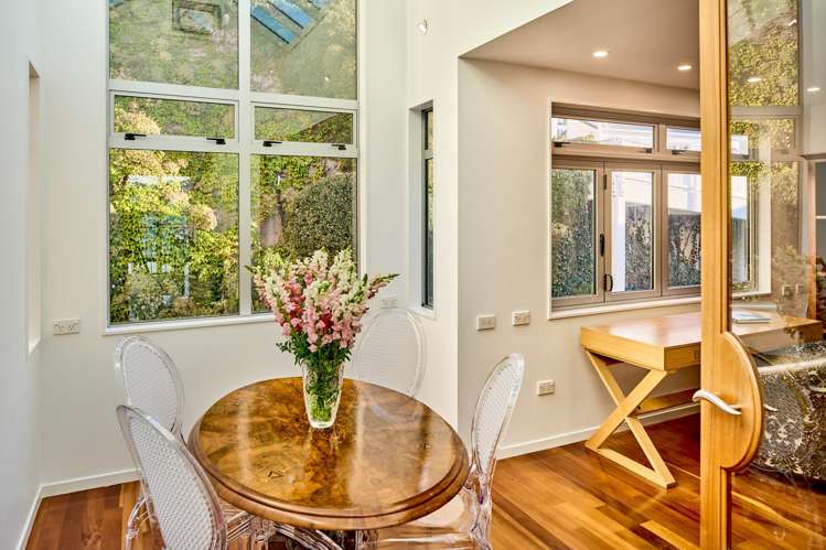 340 Oriental Parade Oriental Bay_25