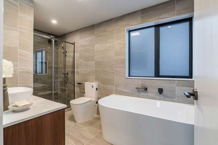 98 Parish Drive Milldale_11