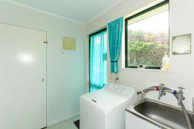 8 Hobart Drive Spotswood_14