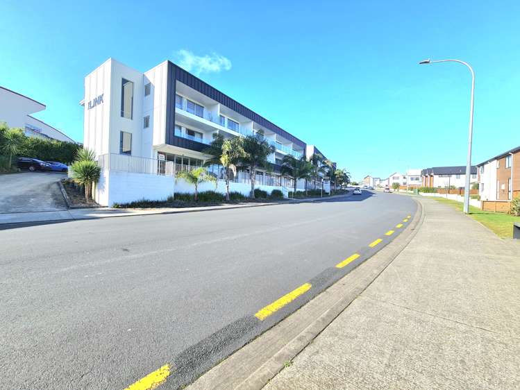 1/17 Link Crescent Stanmore Bay_6