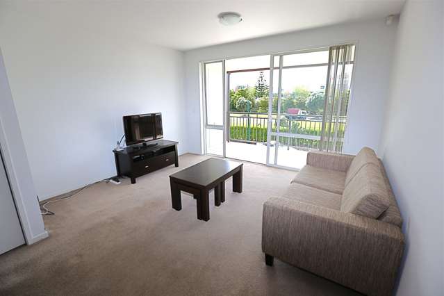 4/26 Oneroa Road East Tamaki_4