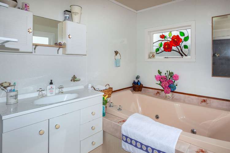 102 Karaka Road Thames_8