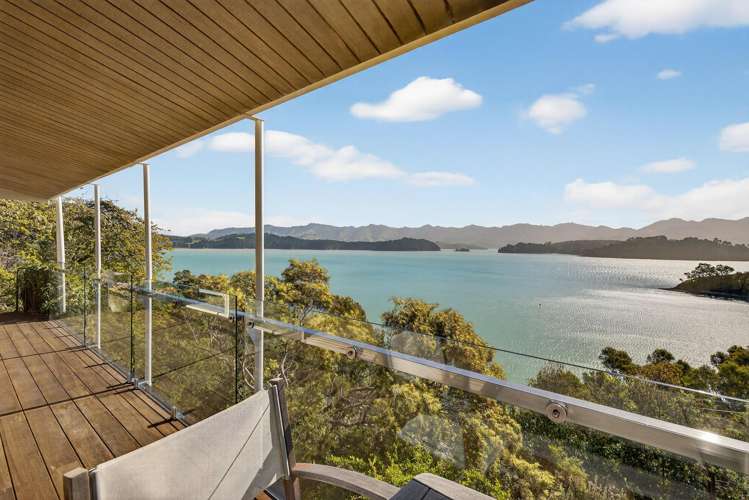 348 Marine Drive Charteris Bay_1