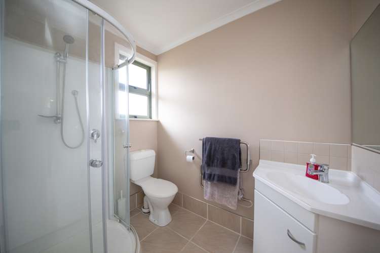 216 Cambridge Avenue Ashhurst_9