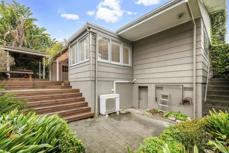 1/19 Kanohi Terrace Mangere Bridge_12