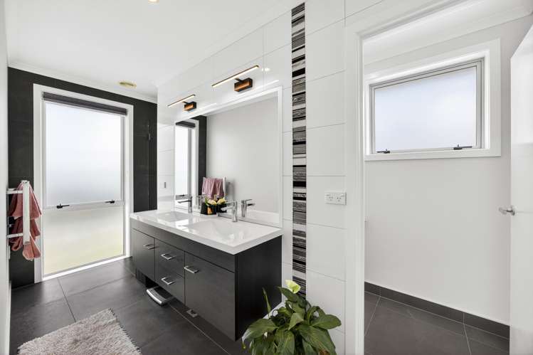 27 Pioneer Rise Millwater_11