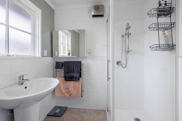 43 Lees Street Gladstone_11