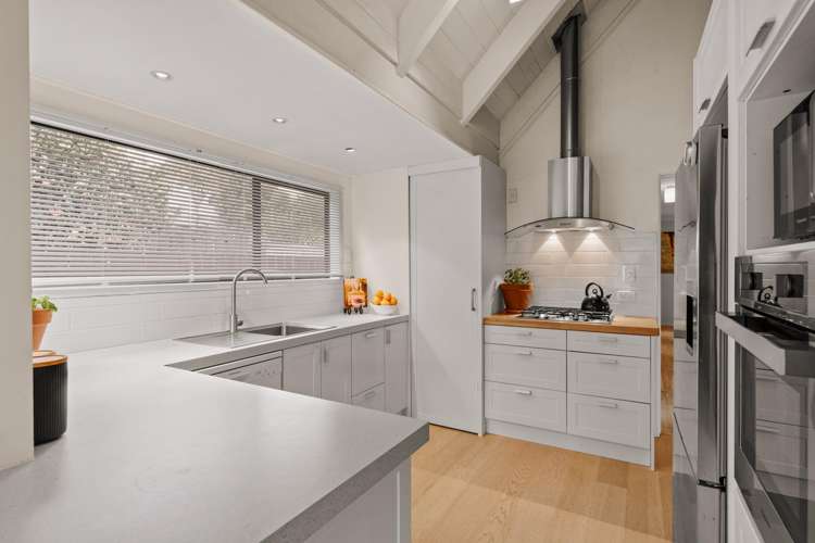 8 Langstone Street Welcome Bay_1