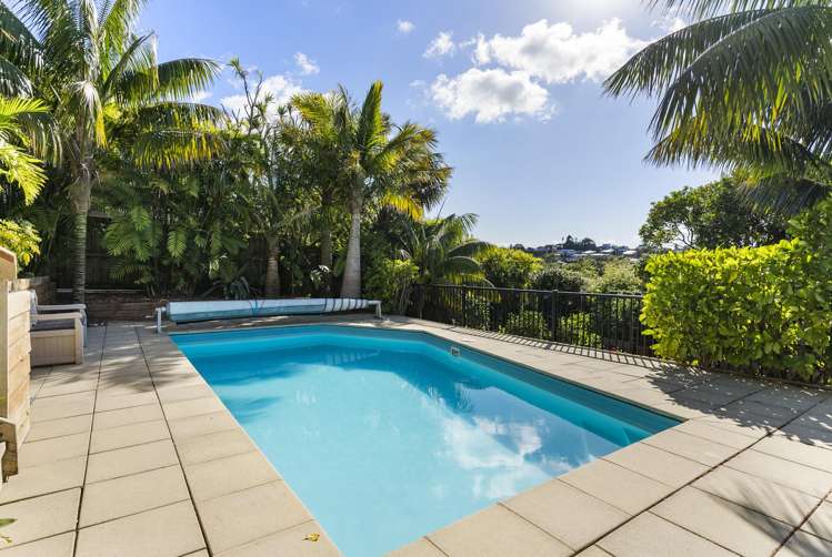 5 Ravenwood Drive Forrest Hill_1