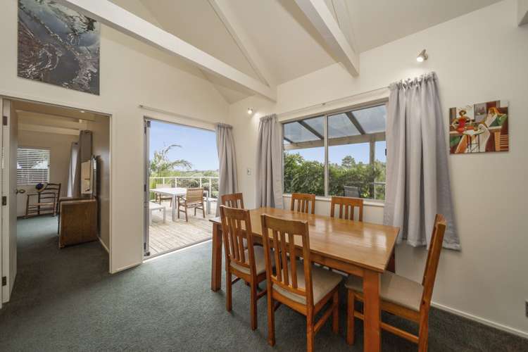 127 Wairau Road Oakura_16