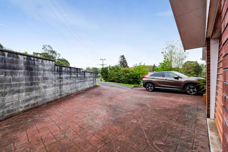 10 Clawton Street Westown_17