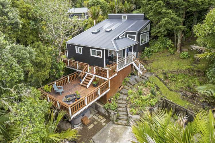 20 Warner Park Avenue Laingholm_13