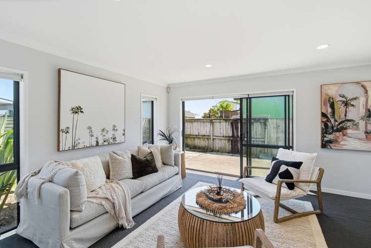 5 Ella Place Papamoa Beach_2