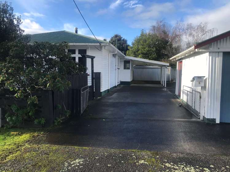 5 Vera Street Marton_16