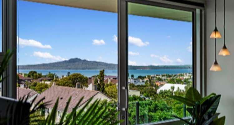 3/160 Kepa Road_0