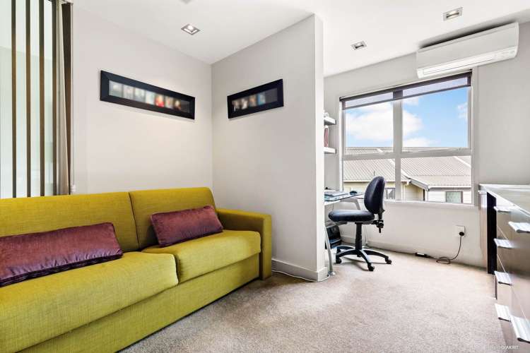 83 William Bayes Place Red Beach_9