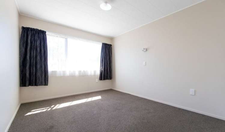 2/408 Mclean Street 10482_6