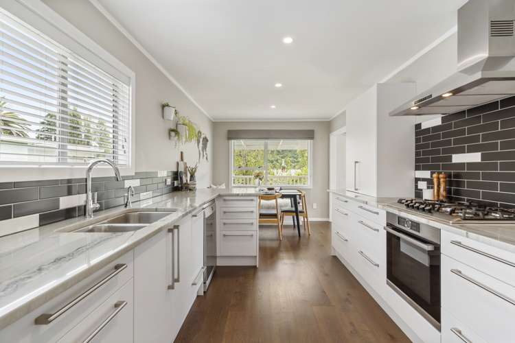 20 Ranch Avenue Beach Haven_3