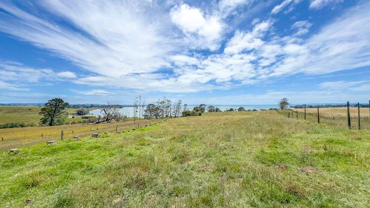 A Renall Road Pollok_5