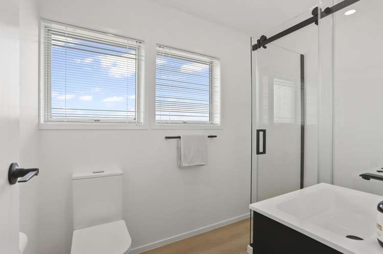 1/4 Illana Place Ranui_8