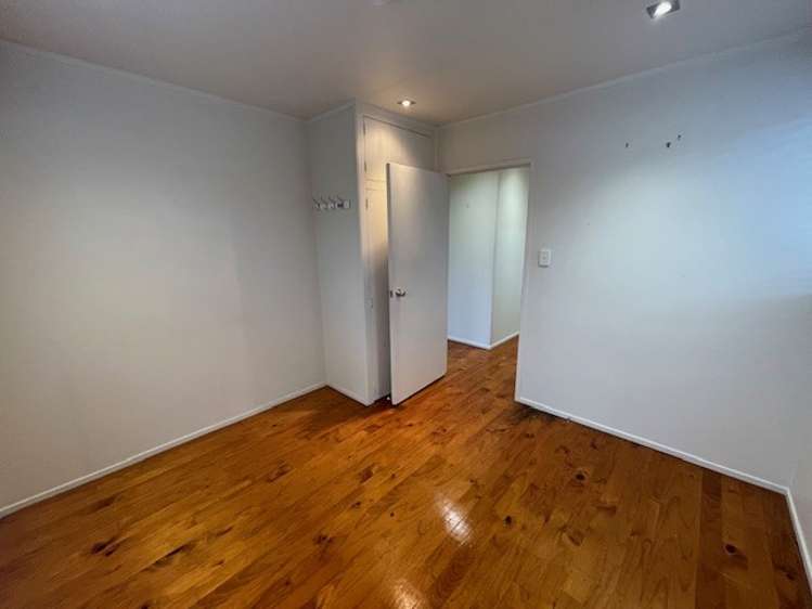 4 Battle Place Glenfield_7