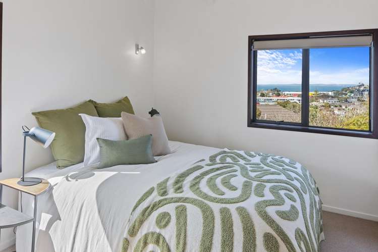 33 Woodlands Crescent Browns Bay_4