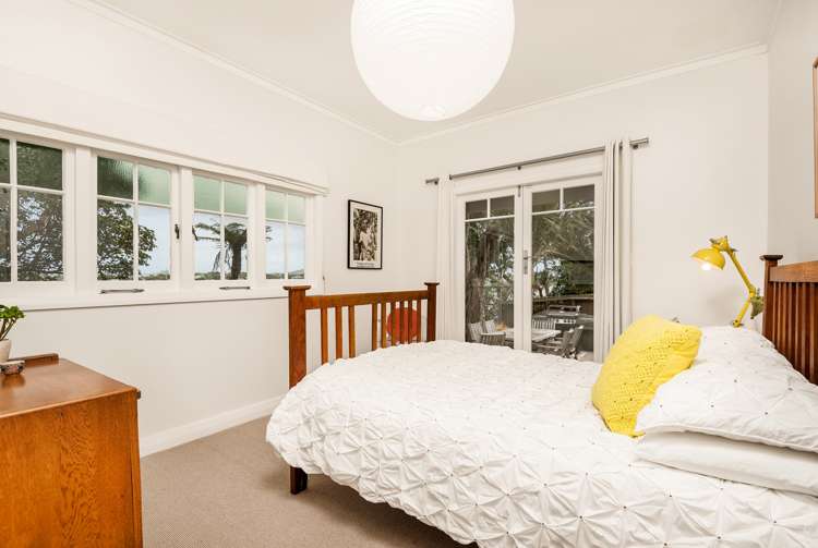 69 Ngataringa Road Devonport_9
