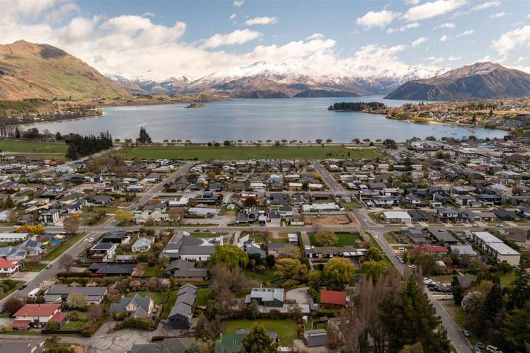 71 Youghal Street Wanaka_9
