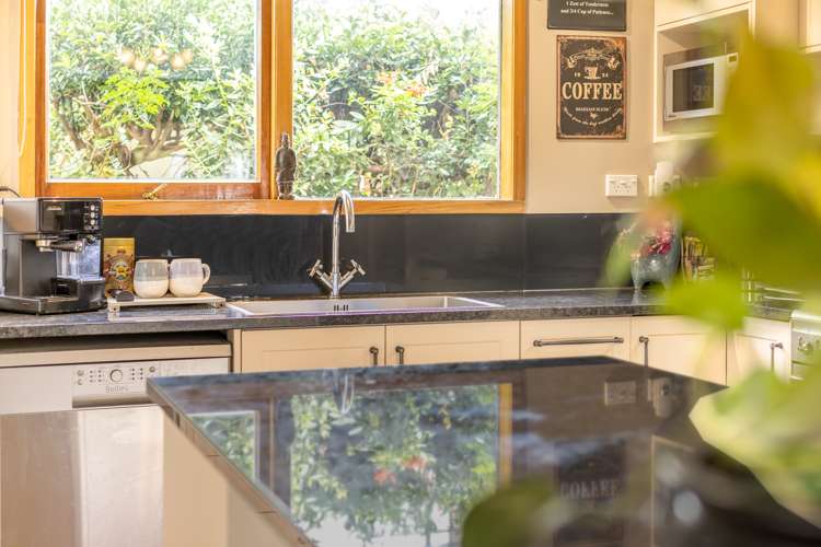 33 Michael Road Paraparaumu Beach_31