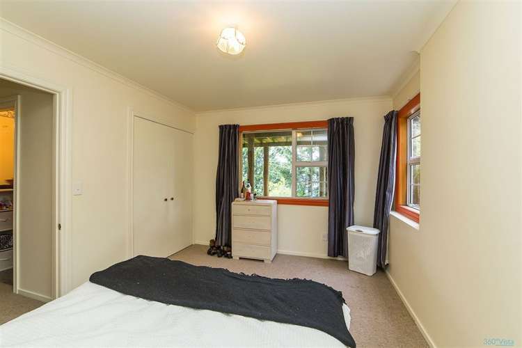 8 Thorn Crescent Fernhill/Sunshine Bay_14