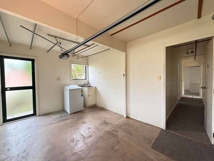 80E Tirimoana Road Te Atatu South_21