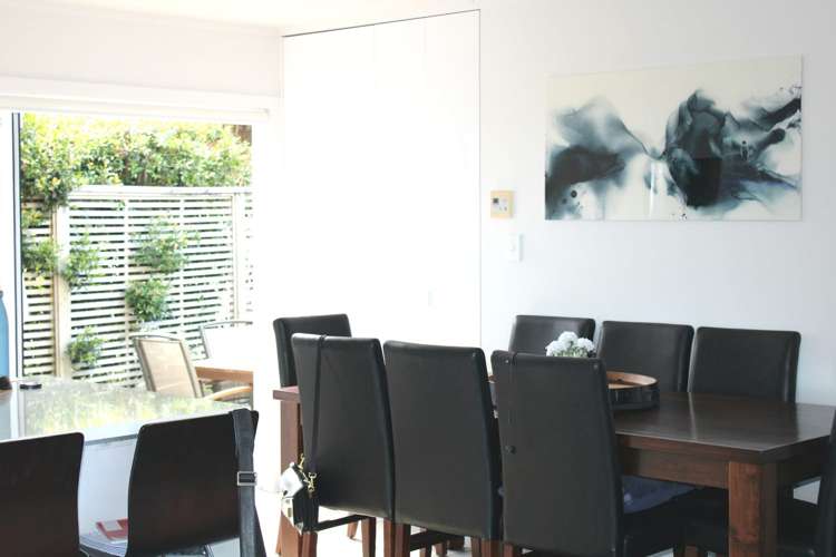 28b Beach Road Mellons Bay_3