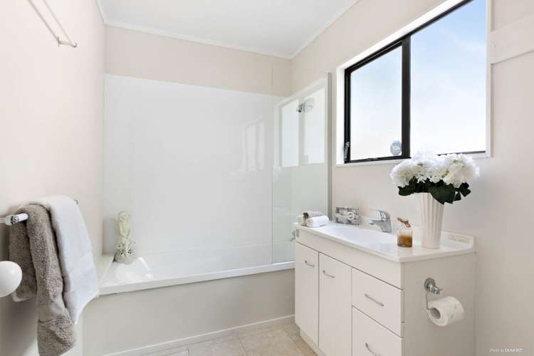 2/12 Halsey Road Manurewa_6