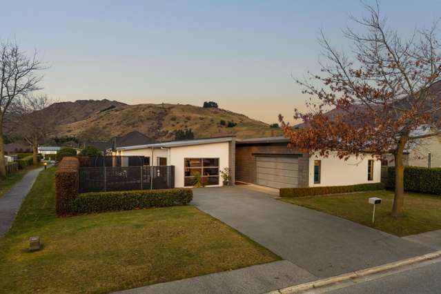 Expansive, Established and Exceptionally Sunny