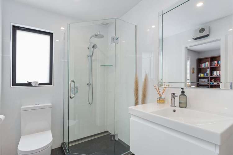 19b Cheltenham Street Merivale_10